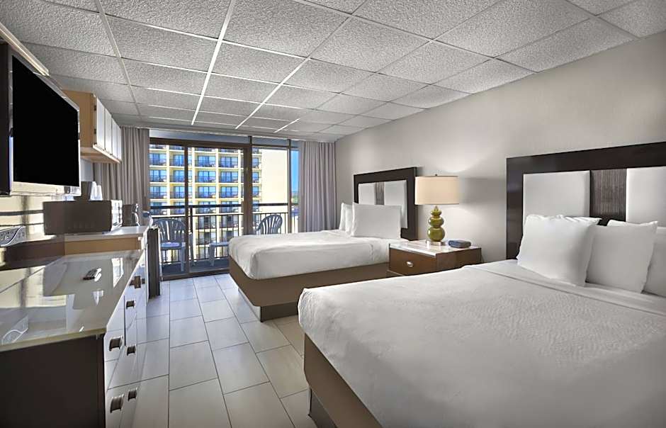 Photo 1 of 4 of 2 Double Beds, Ocean View