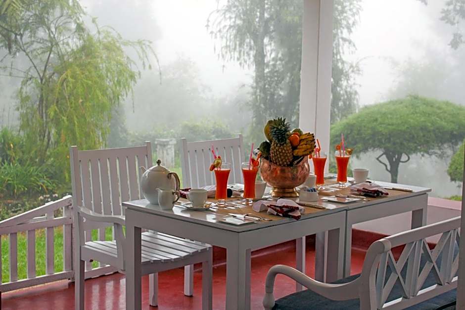 Scottish Planter Bungalow- Thema Collection