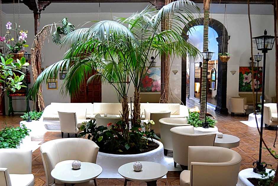 Hotel Monopol