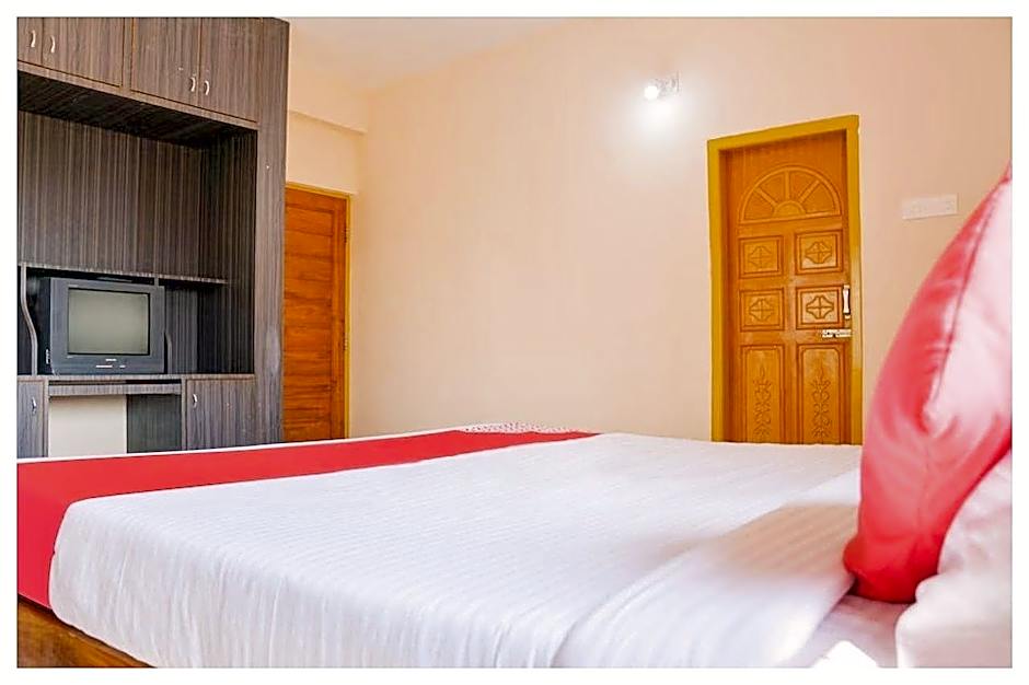 Goroomgo Caroline Homestay Bhubaneswar