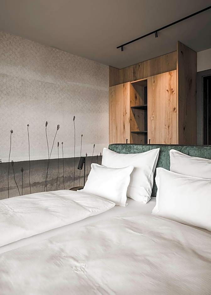 SomVita Suites