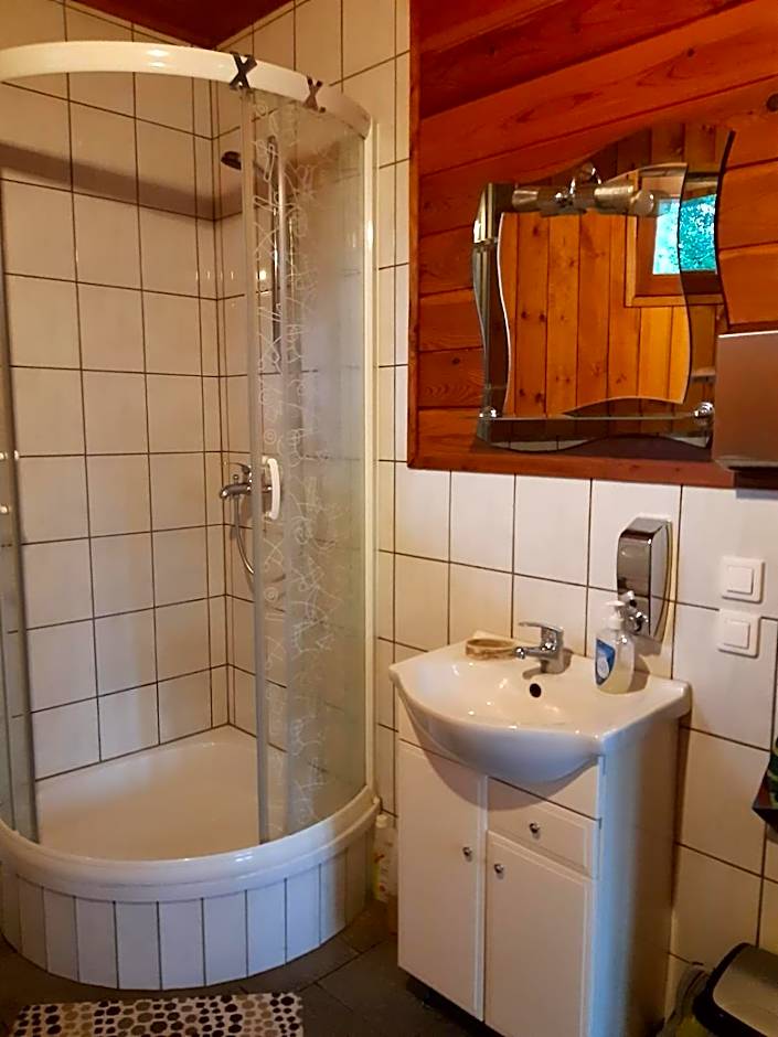 Ośrodek wypoczynkowy "Źródła Dobrej"