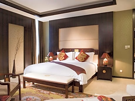 Executive Suite with 1 king-size bed