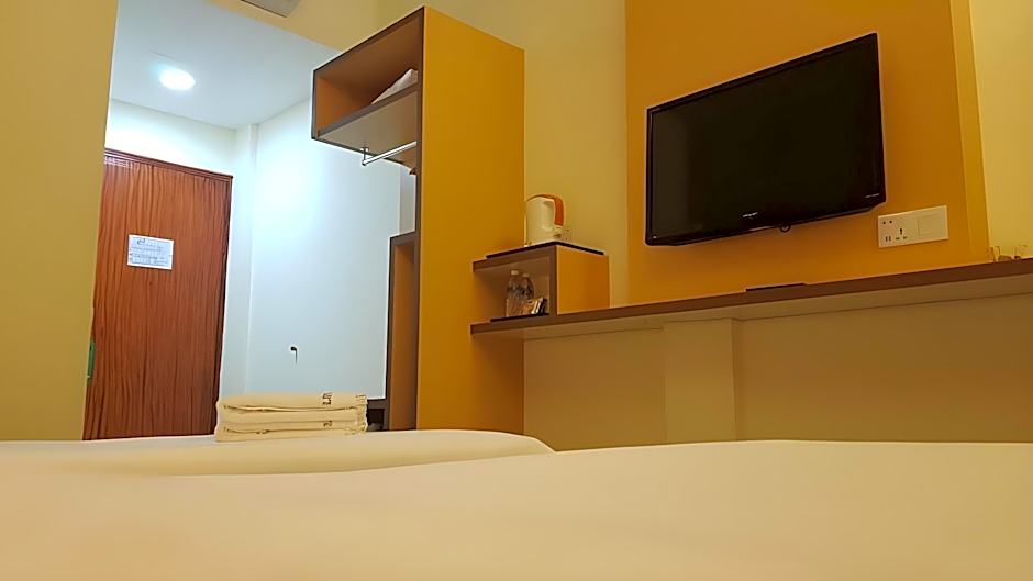 Lipis Plaza Hotel