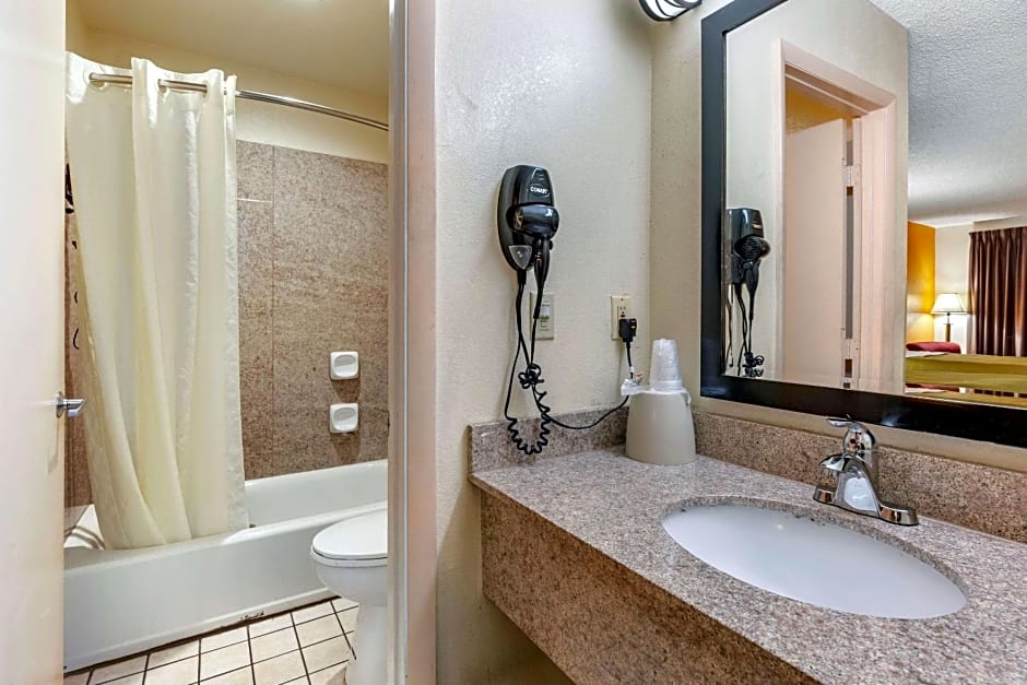 Americas Best Value Inn Laurel