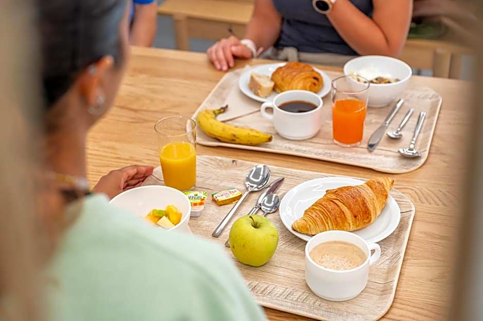 UCPA SPORT STATION HOSTEL PARIS