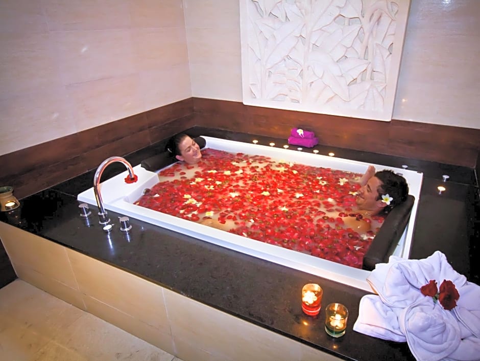Kuta Central Park Hotel