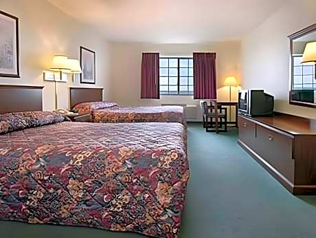 Two Full Beds - Smoking