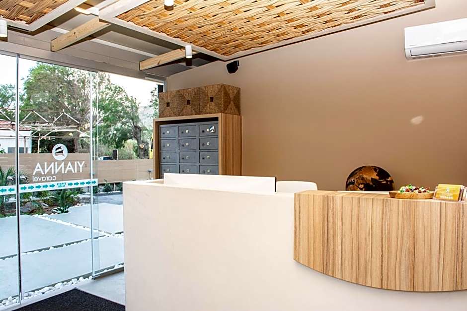 Yianna Caravel "by Checkin"