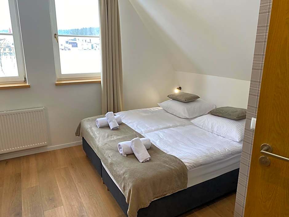 MODRZEW - noclegi w Pyzówce