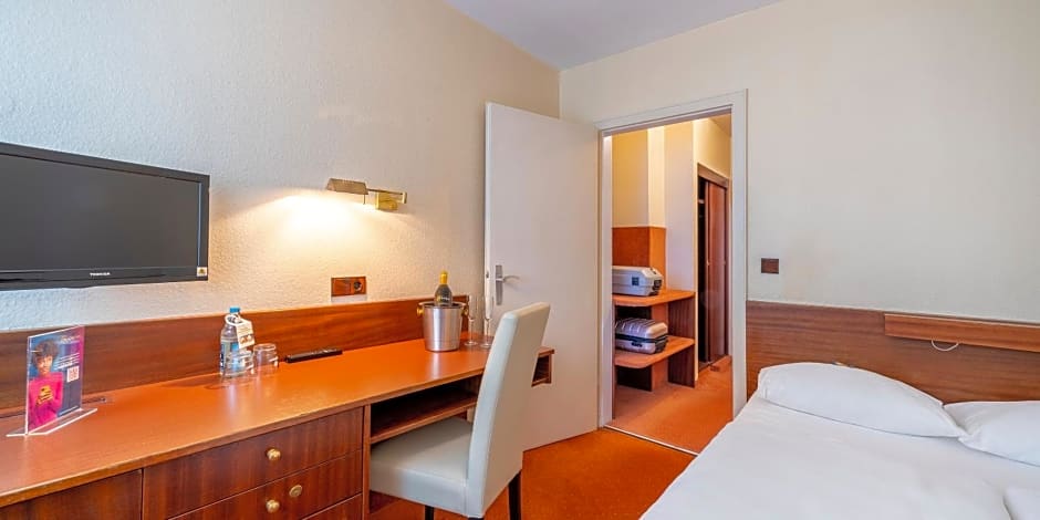 PLAZA INN Rieker Stuttgart Hauptbahnhof