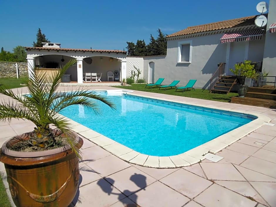 Les chambres d'hôtes d'Eloïse, piscine privée