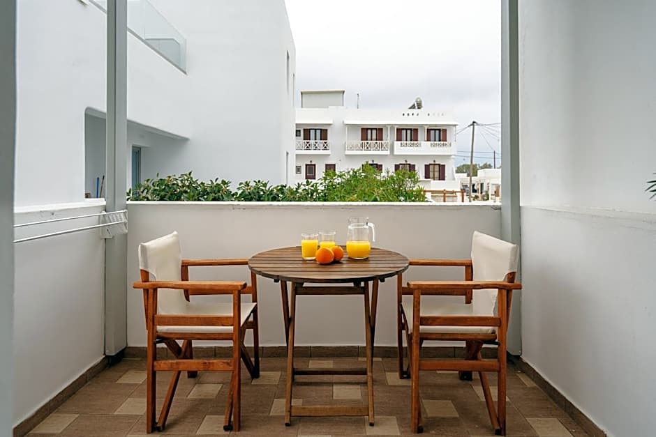 Erato Inn Naxos