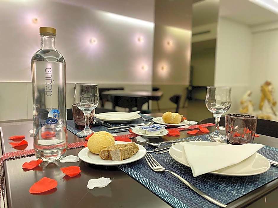 Apulia Praia Hotel