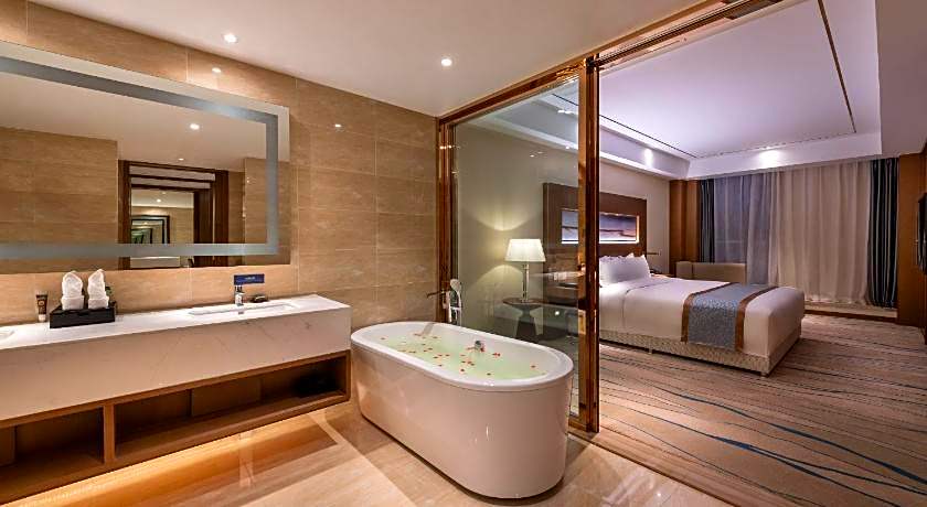 Novotel Qingdao New Hope