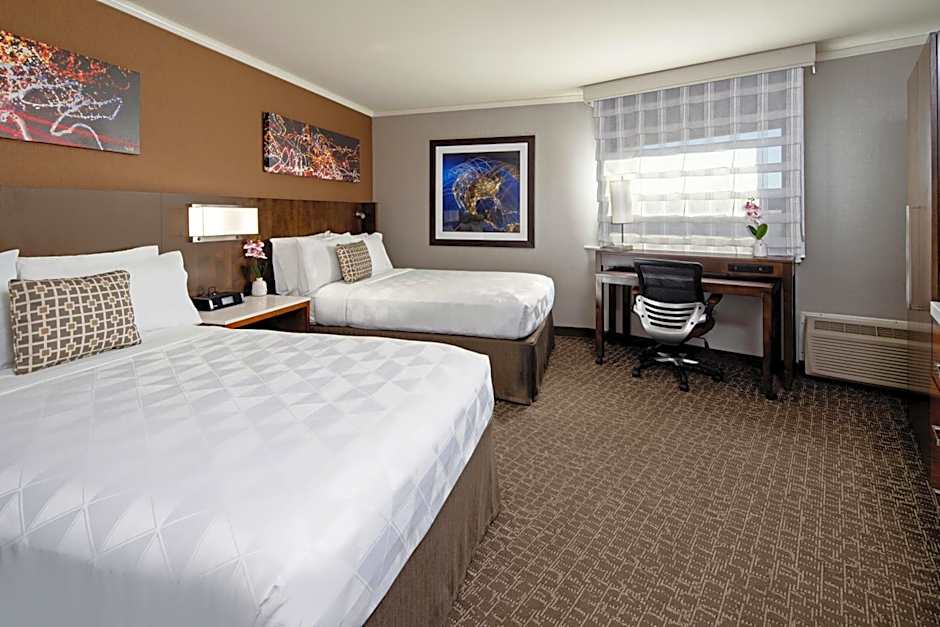 Holiday Inn Long Beach - Airport By IHG
