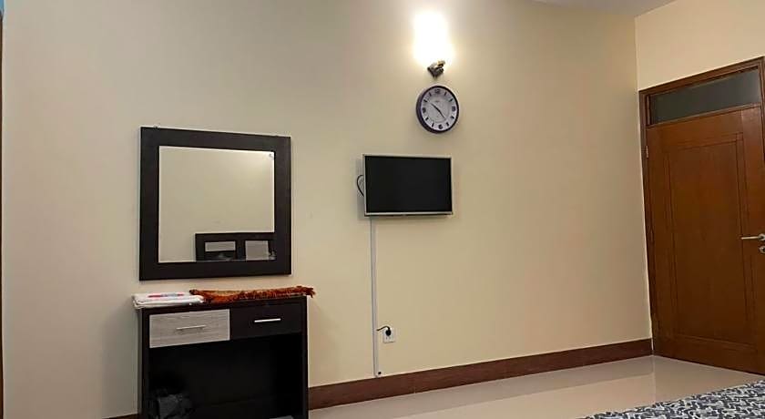 Hotel Executive Lodge