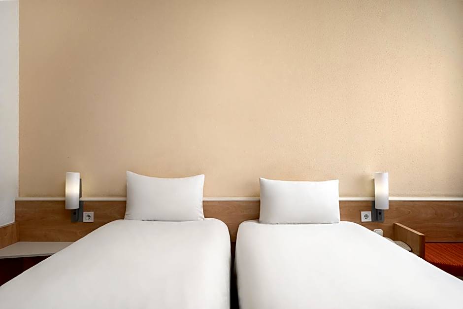 Ibis Budapest City