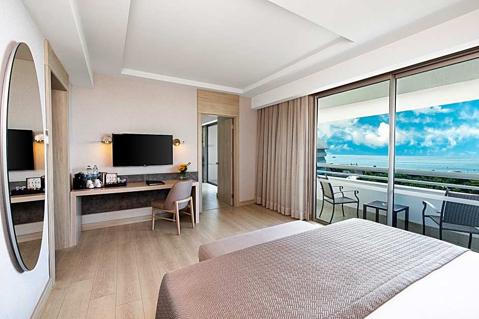 Photo 1 of 18 of Family Suite, Balcony