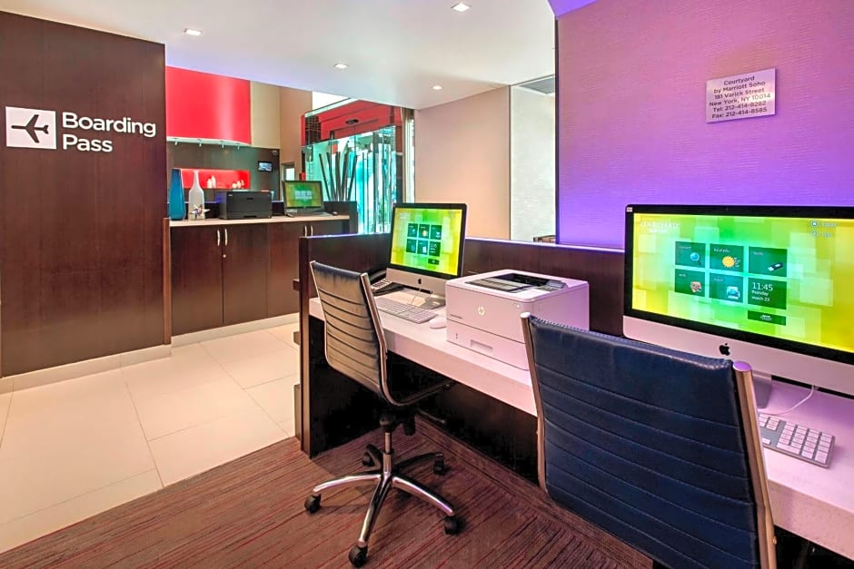 Courtyard by Marriott New York Manhattan / Soho