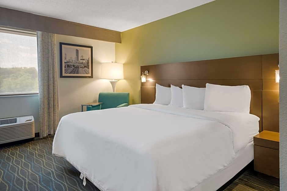 Radisson Hotel Grand Rapids Riverfront