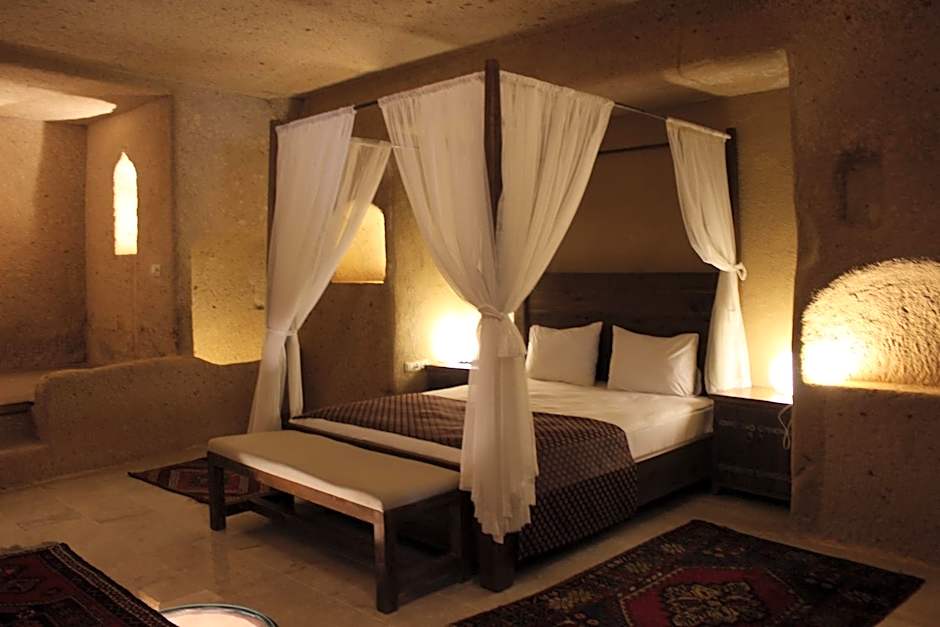 Helike Cave Suites