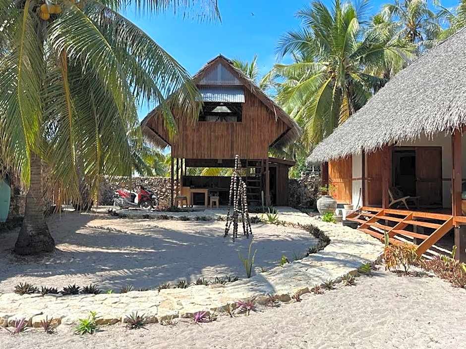 VILLA LANGIT TEDUH ROTE