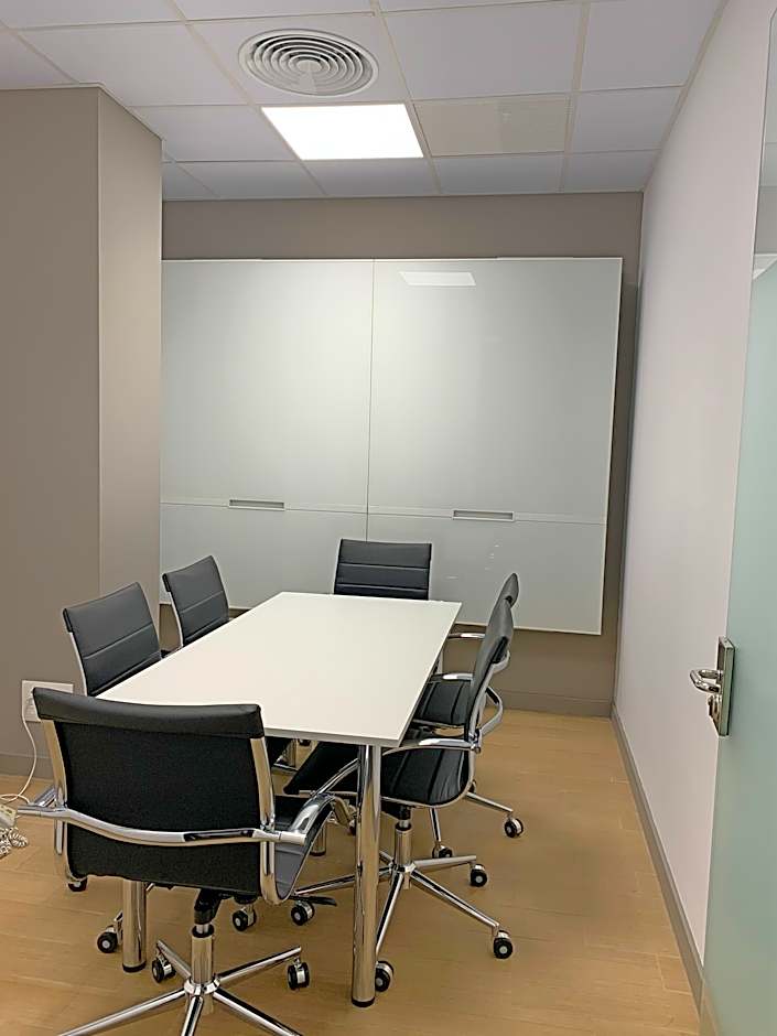 The Urban Suites.Com
