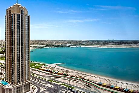 Wyndham Grand Doha West Bay Beach