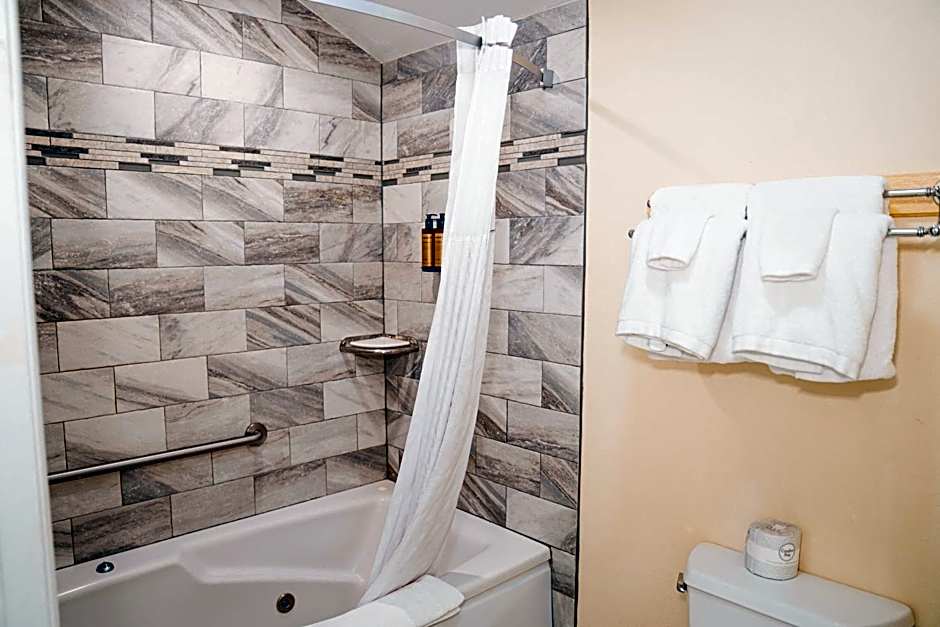 Salida Inn & Monarch Suites