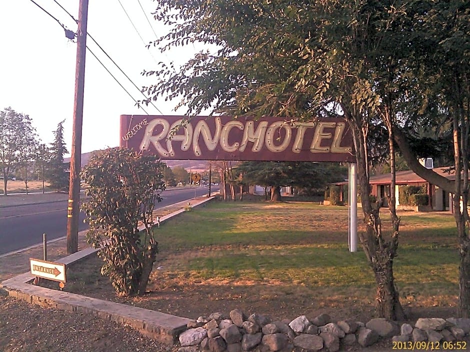 Ranch Motel