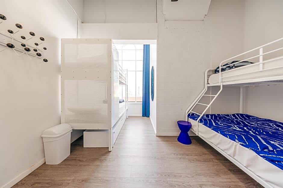 Maze Backpackers - Gold Coast