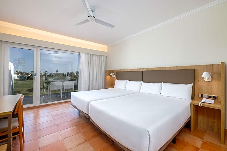 PLAYABALLENA SPA HOTEL