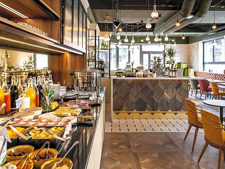 Mercure Paris Bercy Bibliotheque