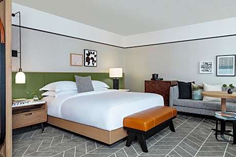 Premium King Room - Communication Accessible