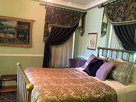 Queen Room with Private Bathroom - Disability Access #4