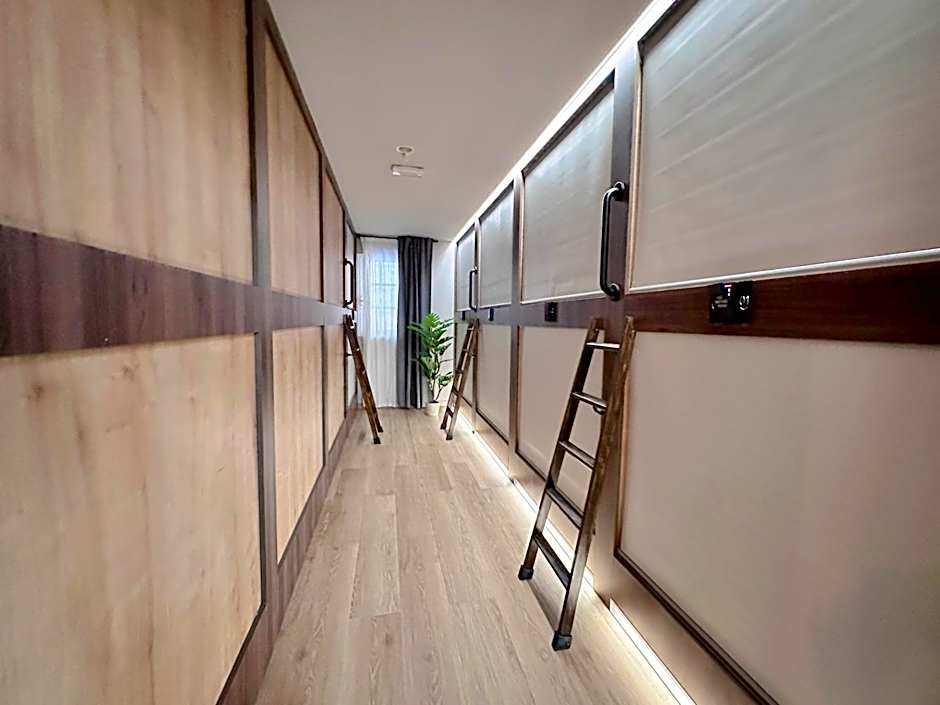 The POD Suite Hostel Blasco