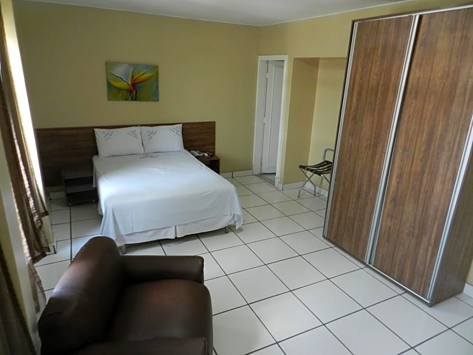 Alcazar Palace Hotel