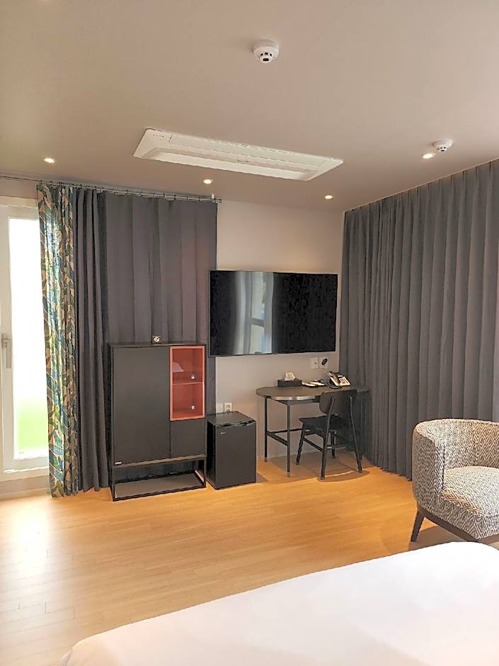 Jinhae Intercity Hotel