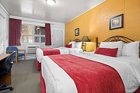 Queen Room with Two Queen Beds