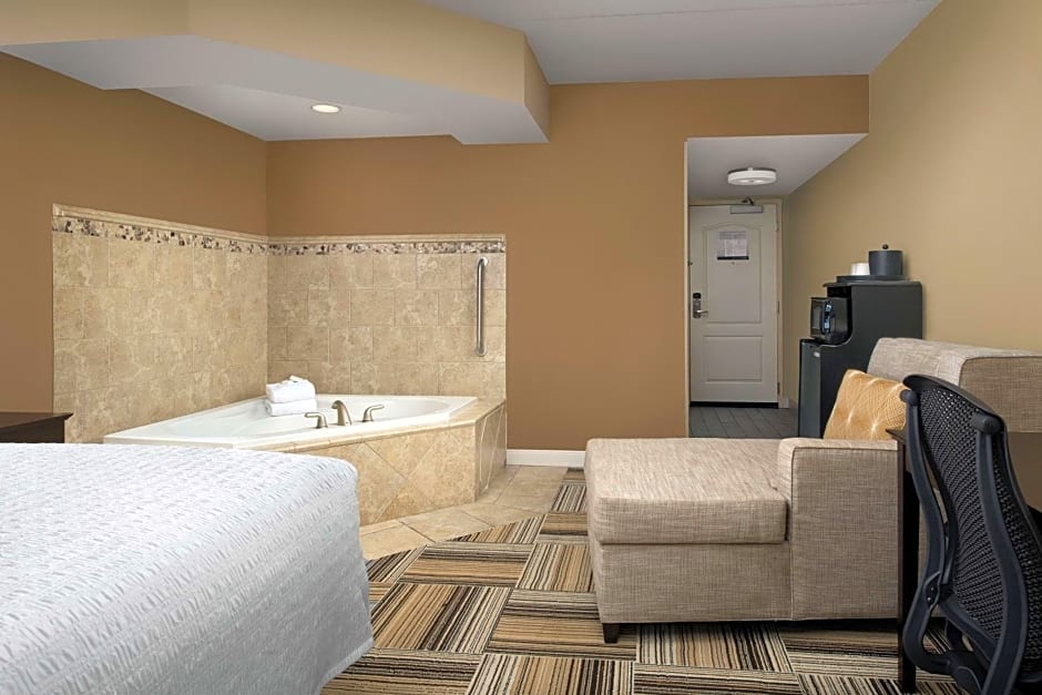 Hampton Inn By Hilton Knoxville-East