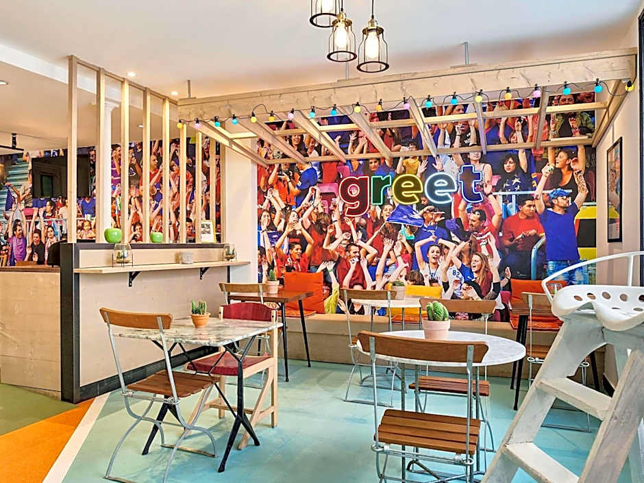 Greet Hotel Boulogne Billancourt Paris