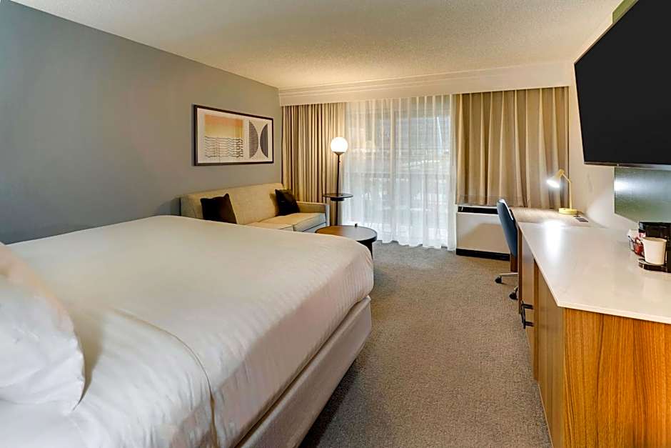 Sonesta Select San Francisco Airport Oyster Point Waterfront