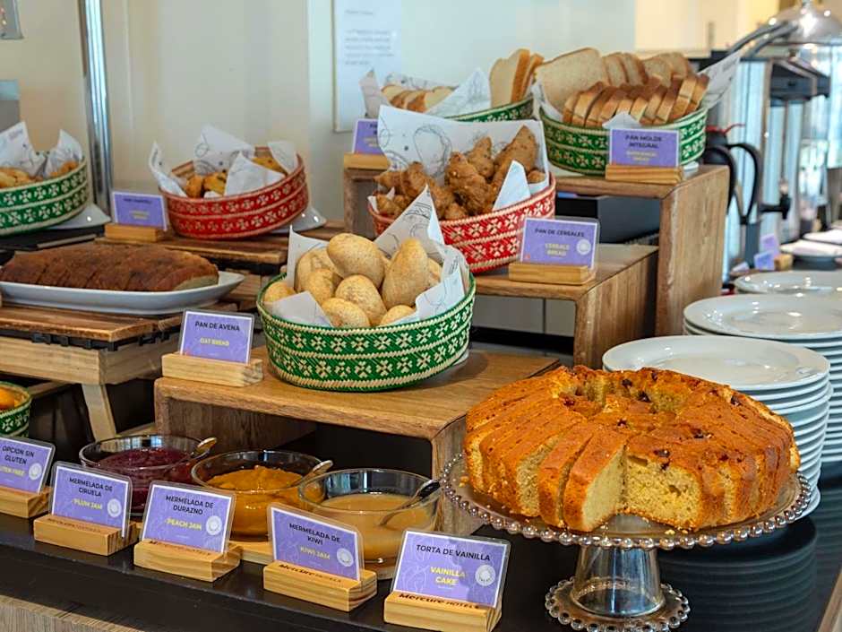 Mercure Santa Marta Emile