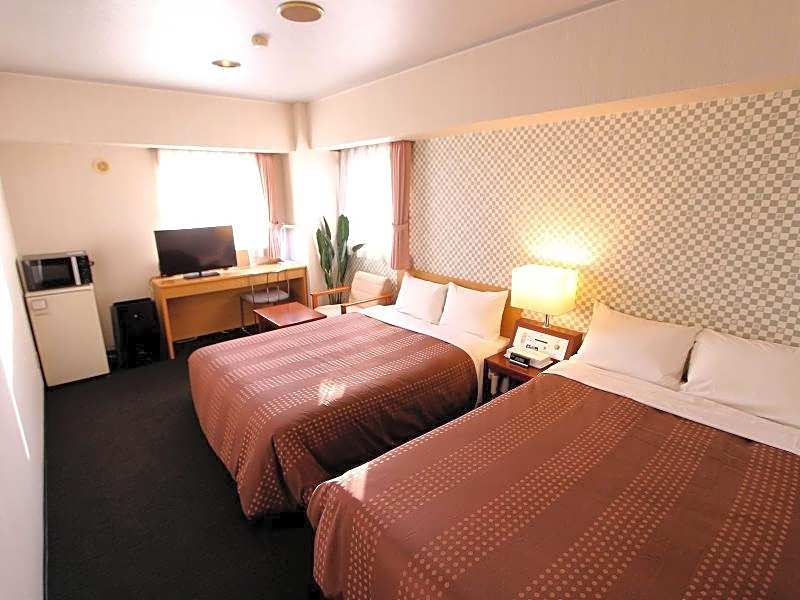 Hotel Livemax BUDGET Chitose