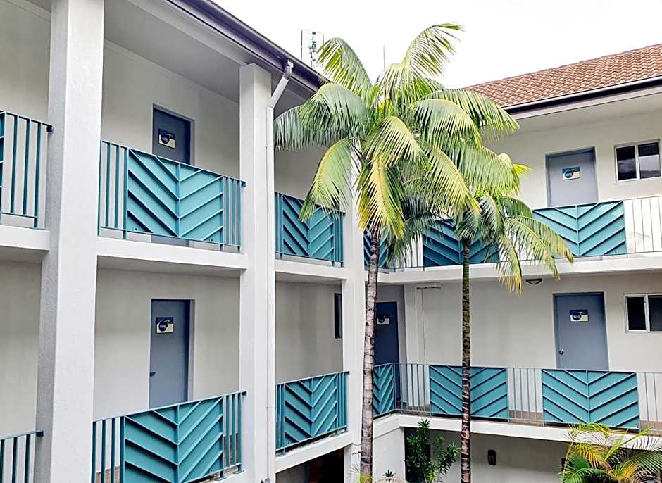 Oceanside Hawks Nest