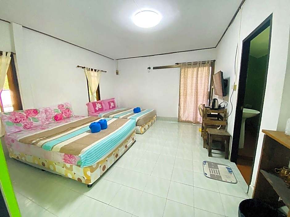 Miss Hong House
