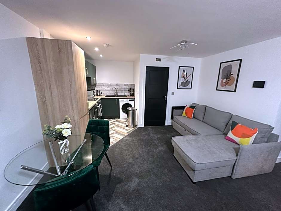 Studio & 1 Bedroom Apartments - PE1 - Contractor Friendly - Free Parking - Sofa Beds - Sky TV - Full Kitchen - Washer Dryer - WiFi
