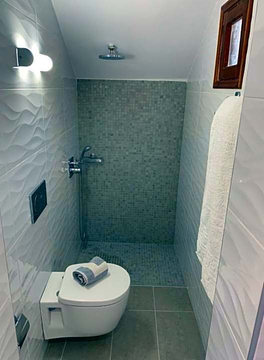 Philoxenia Hotel & Studios