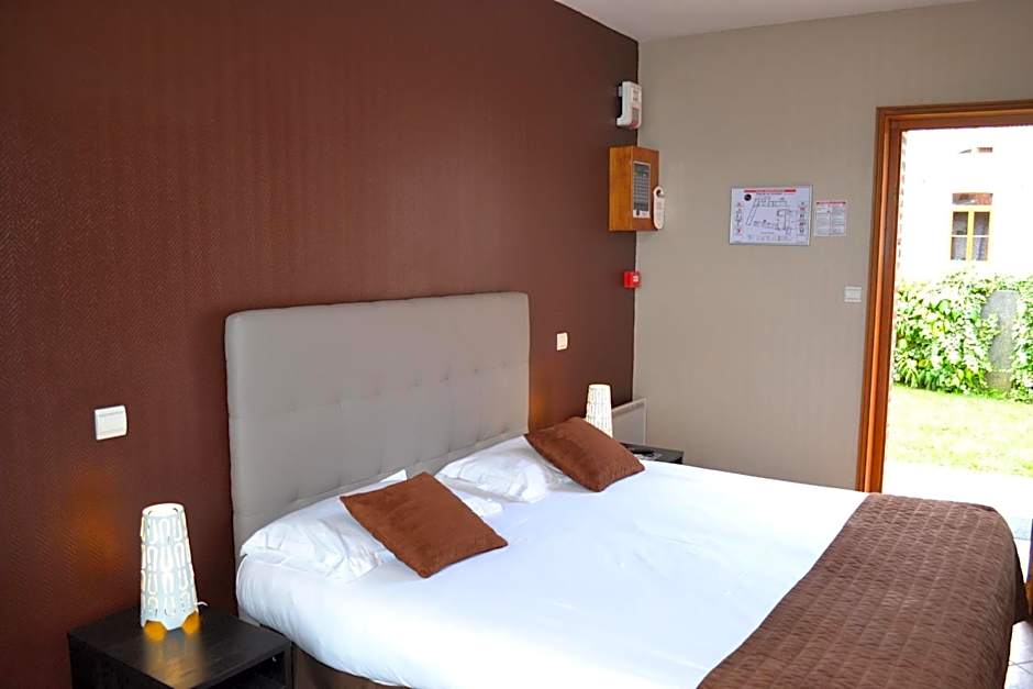 Le Domaine des Cigognes